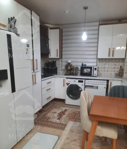 85 متر ١ساله فول امکانات