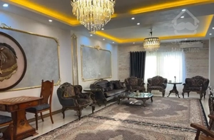 آپارتمان ۱۱۲ متری خوش نقشه با ویو زیبا تک واحدی