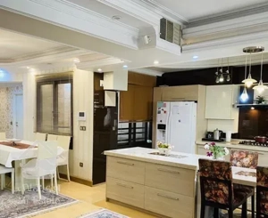 آ  پارتمان ۱۷۰ متری