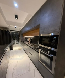 واحد ۱۰۵متری ۲خواب //نوساز //کلید نخورده