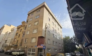 80 متر 2 خواب طبقه 3 میثاق 3 (روشن)