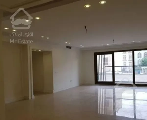 ۹۷متر سالن پرده خور رو به آفتاب