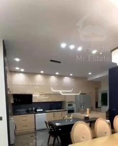 فروش ۱۴۰متری دو خوابه  فول دیزاین