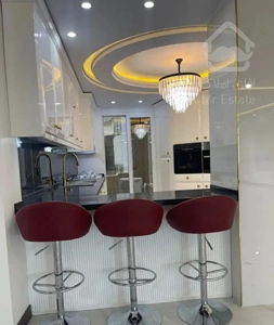 سعادت آباد بلوار ۲۴ متری ۱۵۰ متر ۳ خوابه ۲ پارکینگ