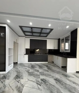 ۱۰۰ متر تک‌واحدی در بوستان‌های پاسداران مجرد