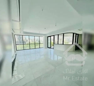 200 متری تاپ لوکیشن زعفرانیه/کلید نخورده/نئوکلاسیک