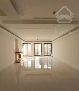 آپارتمان ۱۲۶ متری/۳ خواب/دزاشیب/فروش فوری فوری