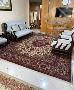 ۱۵۰ متری سجاد - بهارستان ۱۷