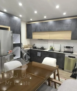 هروی/ 77 متر 2 خواب / تک واحدی/ 5 سال