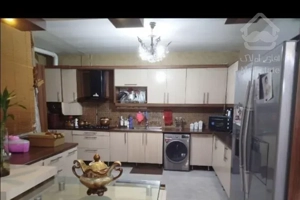 فروش آپارتمان ۱۳۰ متری ۲ خوابه در محله طلاب