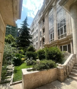 نهم ولنجک ۲۴۰متر ۵پارکینگ