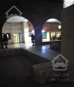 20 متر مغازه