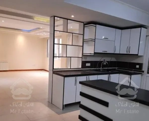 آپارتمان ۱۲۴ متر،۲ خواب،شهرک راه آهن