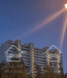 شهرک امید ۱۳۰ متر ۲ خواب  تخلیه