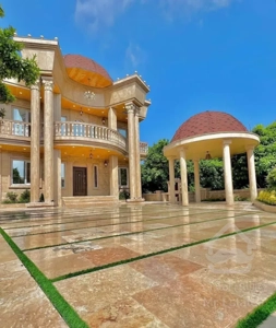 عمارت کلاسیک(نزدیک جنگل) سنددار/ ارزنده