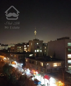 آپارتمان ۱۱۲ متری منطقه گیشا  ۱۹ سال ساخت