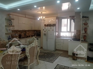 ۸۳ متر فردوس شرق خ گلستان شمالی