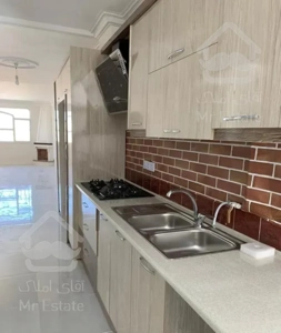 اپارتمان ۸۰متر/اندیشه/رازی/تخلیه