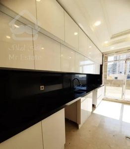 شریعتی میثاق // ۸۰ متر // نوساز کلید نخورده