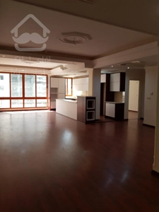 آپارتمان ۱۴۵ متری واقع در سعادت آباد