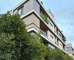 همکف//تک واحدی ۱۵۰متری//صفرکلید نخورده