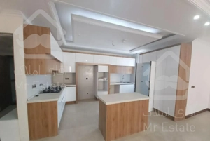 ۱۱۳ متر  فول امکانات سالن پرده خور شهران شمالی