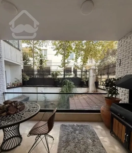 نیاوران/۲۴۰متر/۳۰متر تراس/تکواحدی