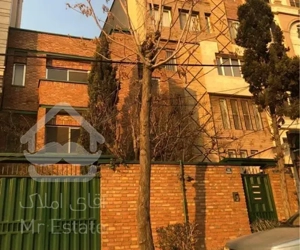 نیاوران ویلا آپارتمان 180 متر 3 خواب
