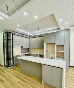 ۸۰ متر جنوبی سمت نما اشتراکی جنوبی