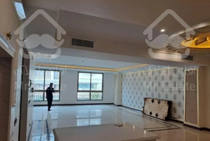 آپارتمان ۲۰۰ متر دو پارکینگ نوسازی شده