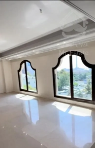 ۲۸۰متر ۳خواب مستر فاز ۴ زرافشان نوساز کلید نخورده