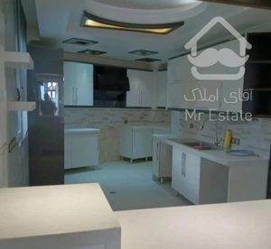 سوهانک ۱۵۰ متر آپارتمان ۳ خوابه خوش نقشه