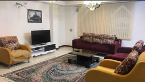 ۸۰ متر دو خواب//اردلانها//سمت آفتاب