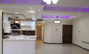 ۱۰۷ متر فول امکانات