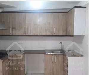 ۱۱۰ متر تخلیه نزدیک مترو گلشهر