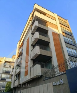 تاپ لوکیشن ساحلی غربی /تک واحدی ۲۰۰متری