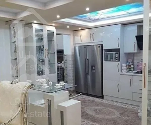 65 متر آپارتمان رهن کامل واقع در استادمعین