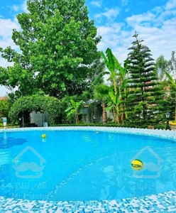 باغویلا(۱۵۰۰متری)فول امکانات/۴۰۰بنا ۵خوابه مبله