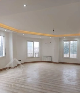 فروش اپارتمان /سه خواب /مرکز شهر