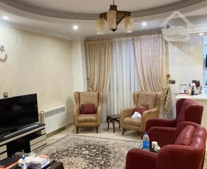 آپارتمان ۱۰۱متر دو خوابه طبقه پنجم ( کمالی شرقی)