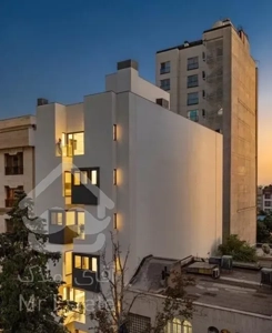 ۸۵ متر / فرمانیه / مدرن مینیمال / نوساز / مشاعات