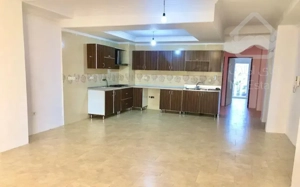 واحد آپارتمان ۱۲۱متری دوخوابه خوش نقشه فروش سنددار