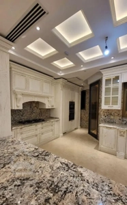 ۲۴۰ متر تک واحد ۳ مستر ۴ پارکینگ فول مشاعات پدیده