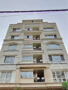 آپارتمان ۱۳۰ متر فرمانیه شرقی