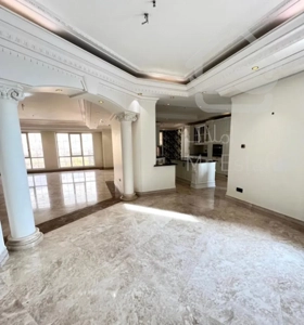 سرمایه گذاری /زیر قیمت منطقه/پر نور و خوش نقشه