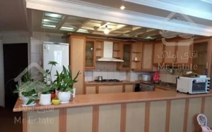 آپارتمان،۹۰متری،خیابان‌همدان