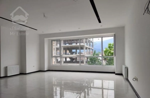 ۱۱۲ متر نوساز  ، مستردار ، خوش نقشه