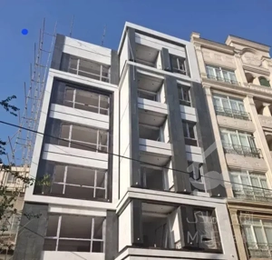 فروش آپارتمان ۹۰ متری ۲ خوابه در جماران (نیاوران)