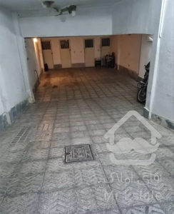 ۹۸متر فول امکانات تهرانویلا    (نیاز به بازسازی)