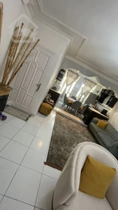 فروش واحد نور مستقیم زارع کوچه ۱۶ تاپ لوکیشن نقت